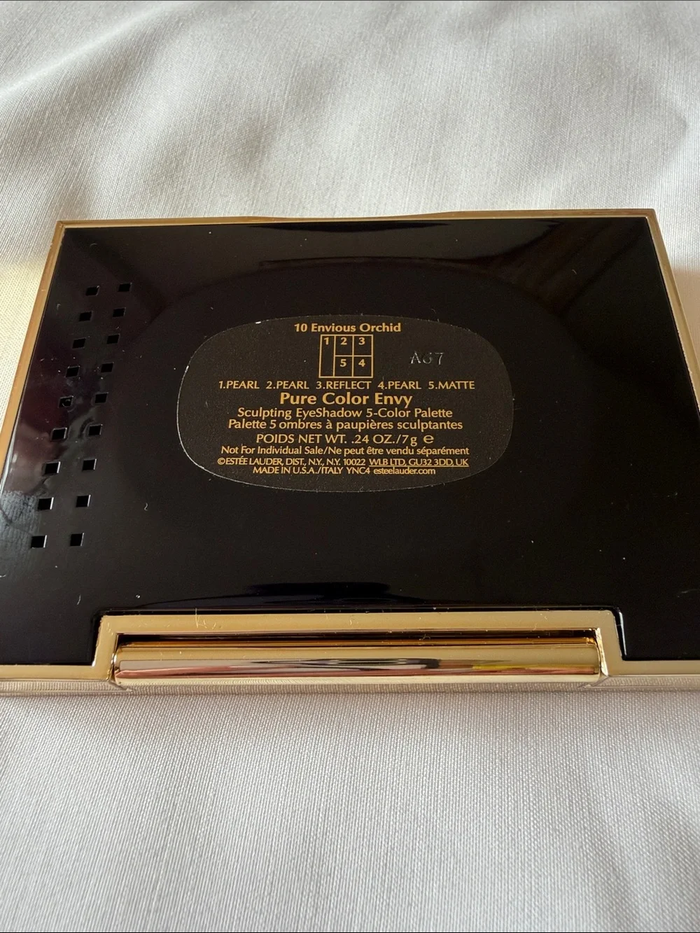 Estee Lauder Six-Shade Palette in Cream, Pink, Taupe, Brown, Plum, Black